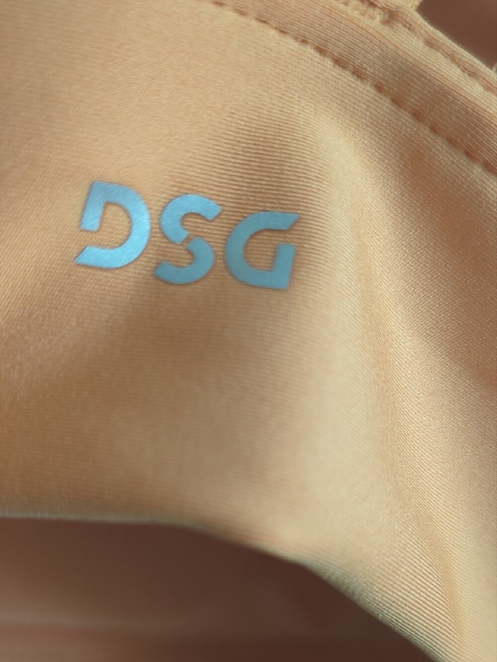 DSG Peach Crisscross Back Sports Bra - Picture 2 of 5